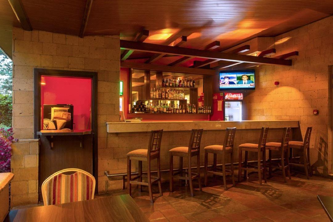 Qaribu Inn ナイロビ エクステリア 写真