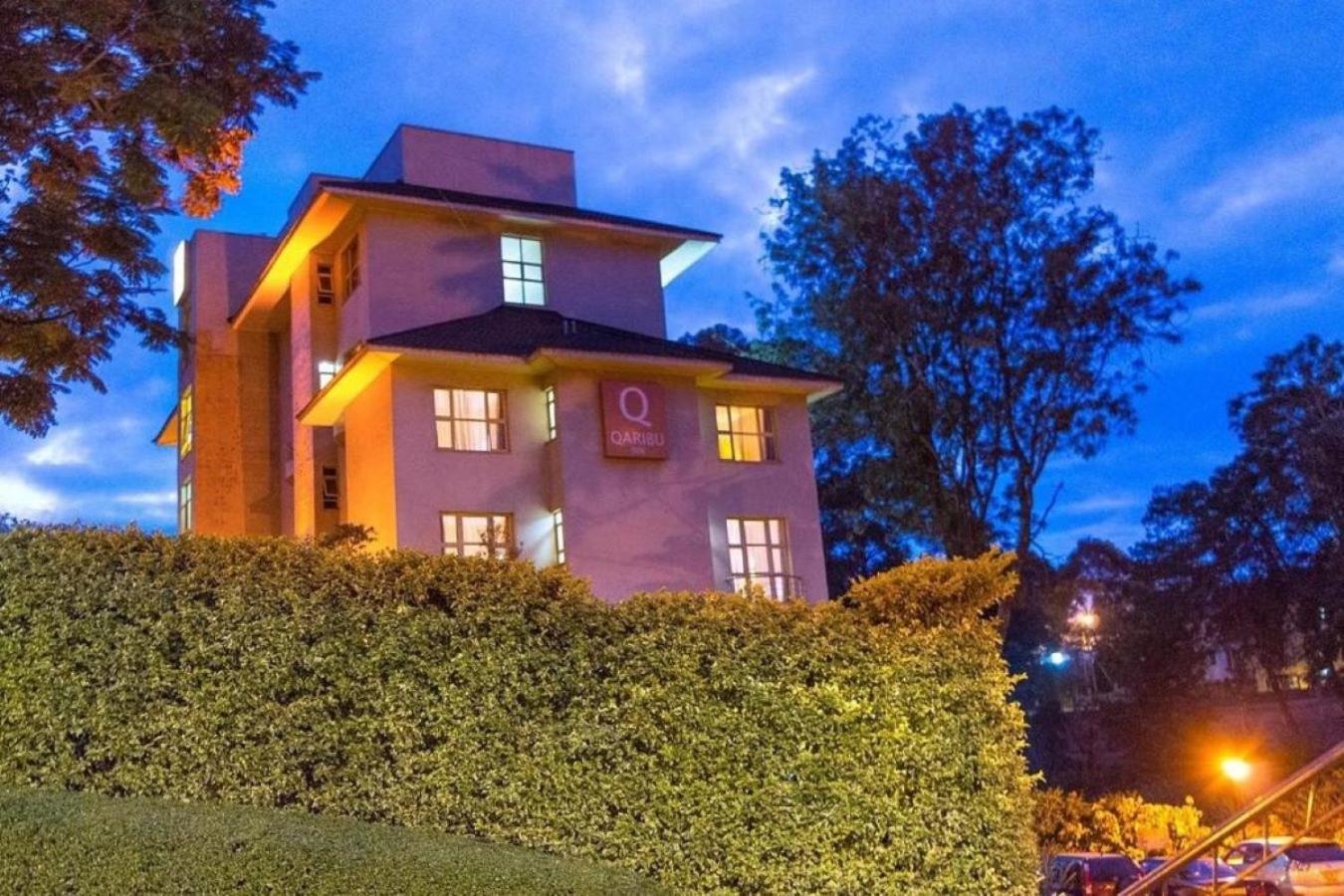 Qaribu Inn ナイロビ エクステリア 写真
